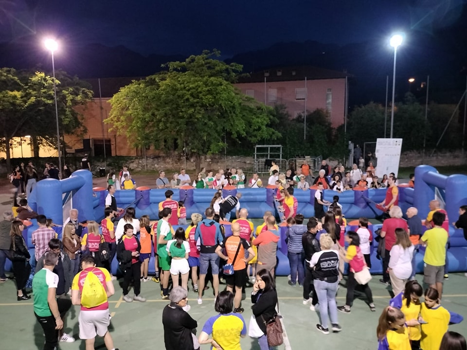 Calcio balilla umano 2024